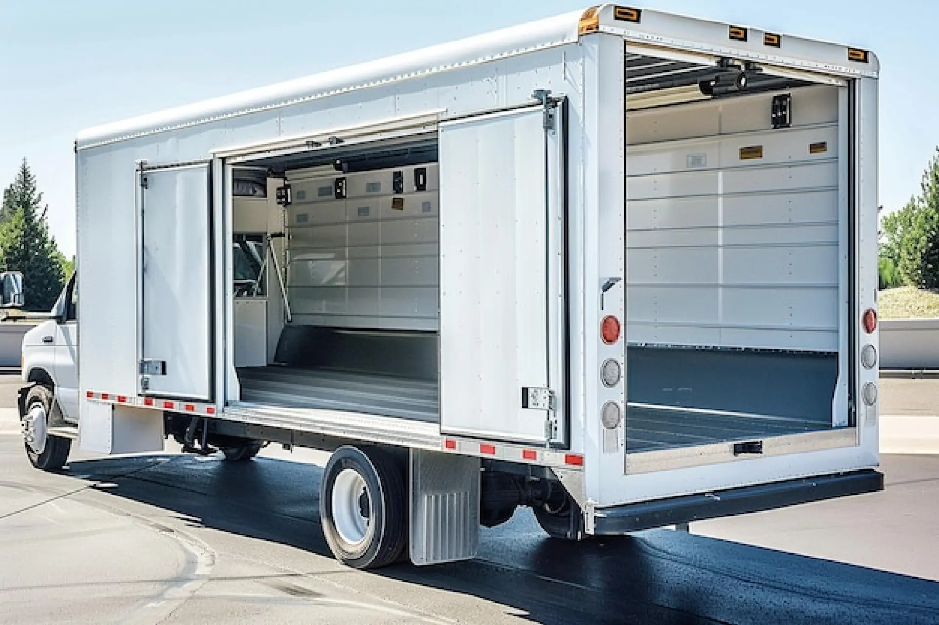Extended Shelf Life - Benefits of Using Refrigerated Trailers for Transport 