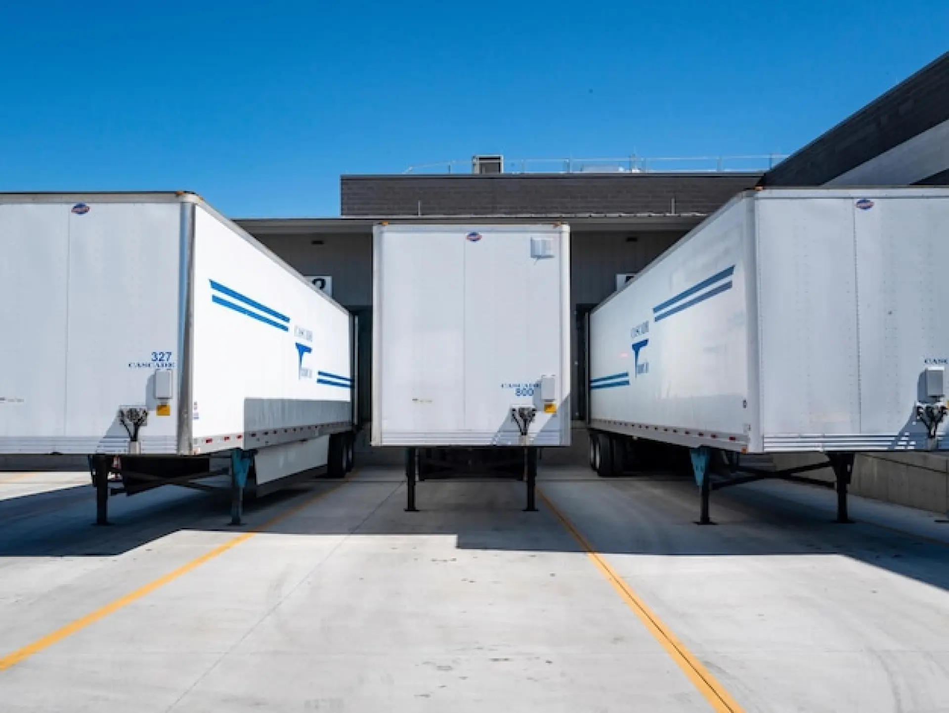 Extended Shelf Life - Benefits of Using Refrigerated Trailers for Transport 