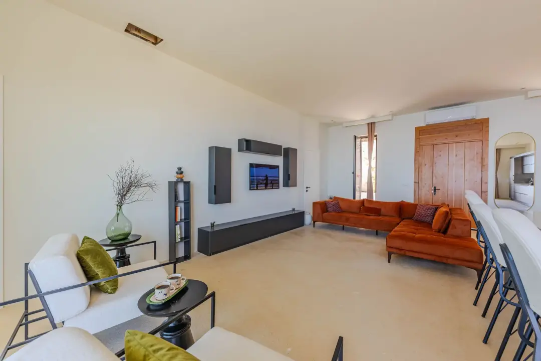 Poorly Ventilated Rooms - Consider Air Conditioning Installation
